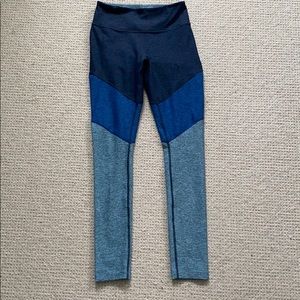 Outdoor Voices 7/8 spring leggings